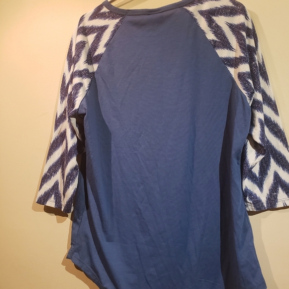 LuLaRoe Randy Blue Polyester, Spandex T-shirt - Picture 5 of 7